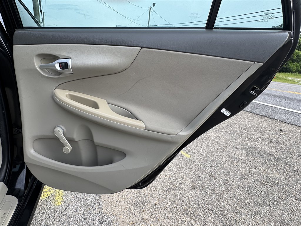 2009 Toyota Corolla photo