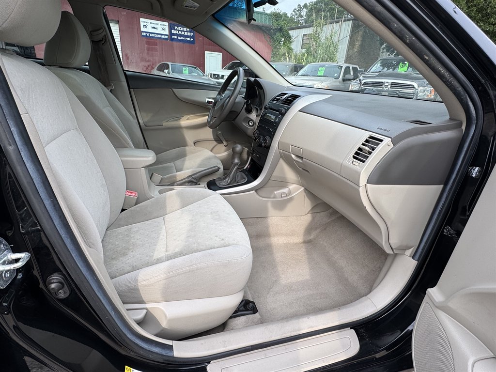 2009 Toyota Corolla photo