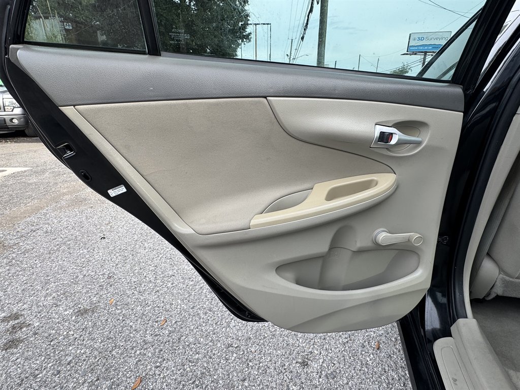 2009 Toyota Corolla photo