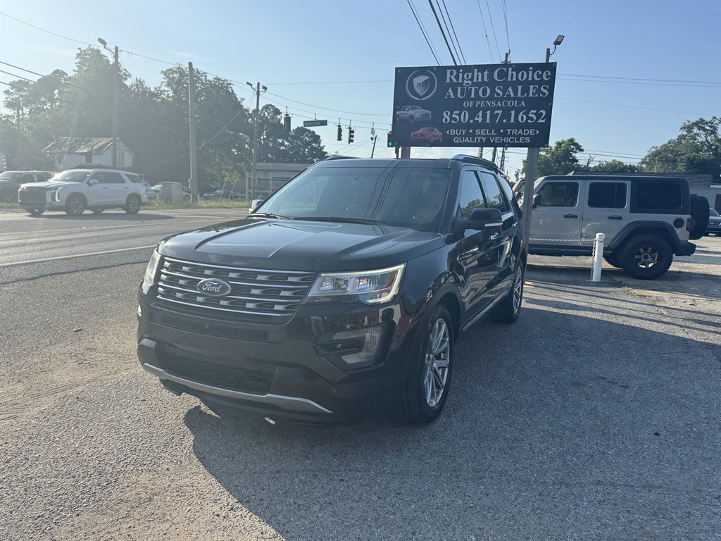 2017 Ford Explorer Limited photo