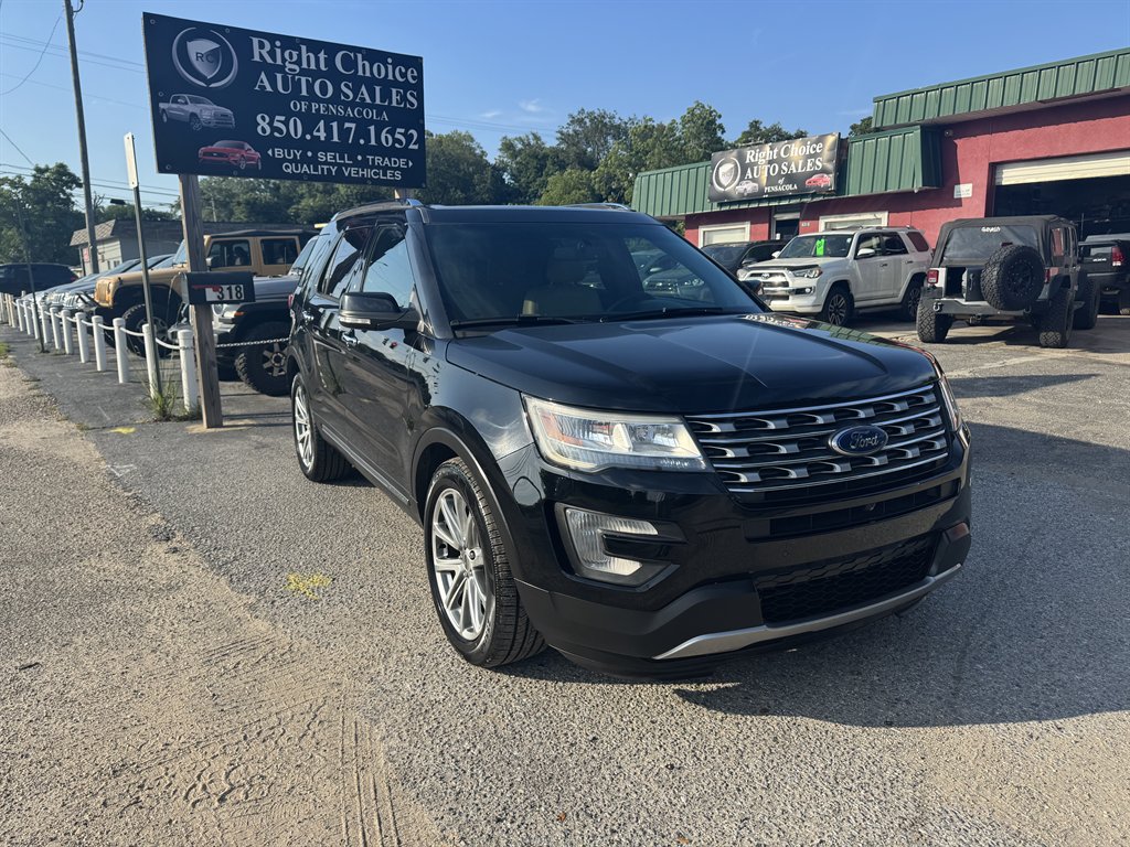 2017 Ford Explorer Limited photo