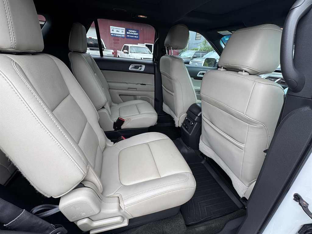 2014 Ford Explorer - $12,995
