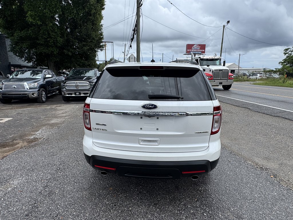 2014 Ford Explorer - $12,995