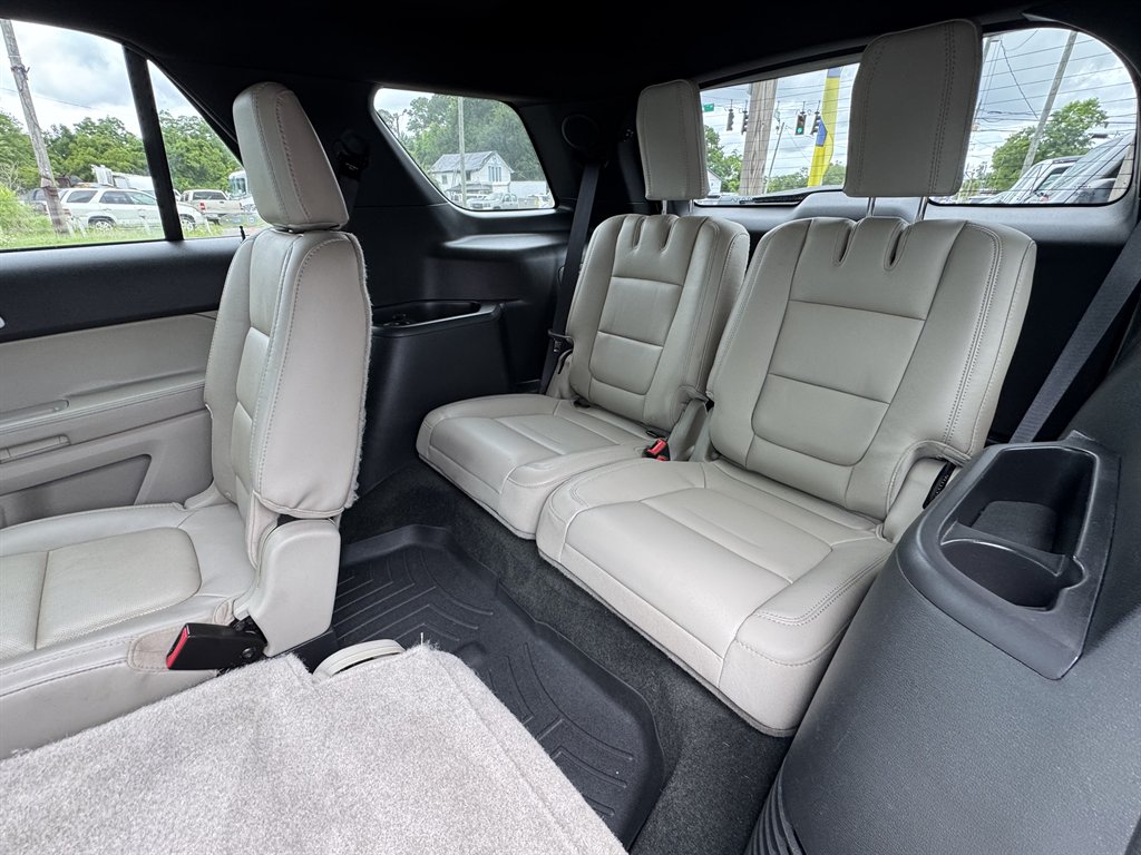 2014 Ford Explorer - $12,995