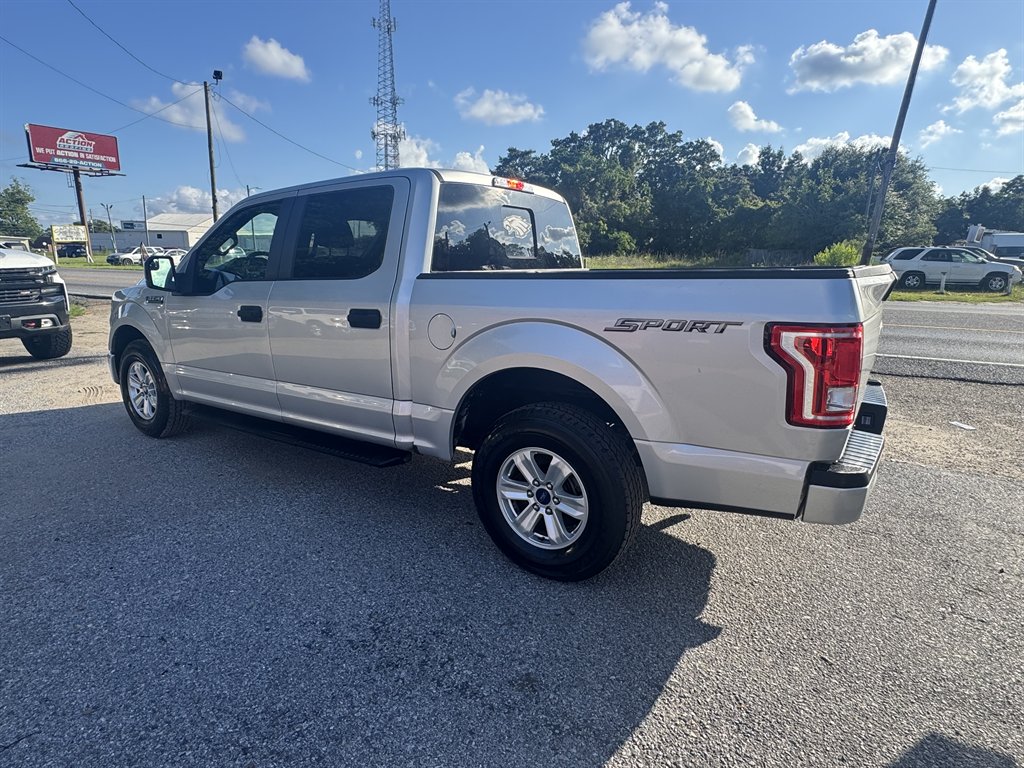 2015 Ford F-150 - $14,995