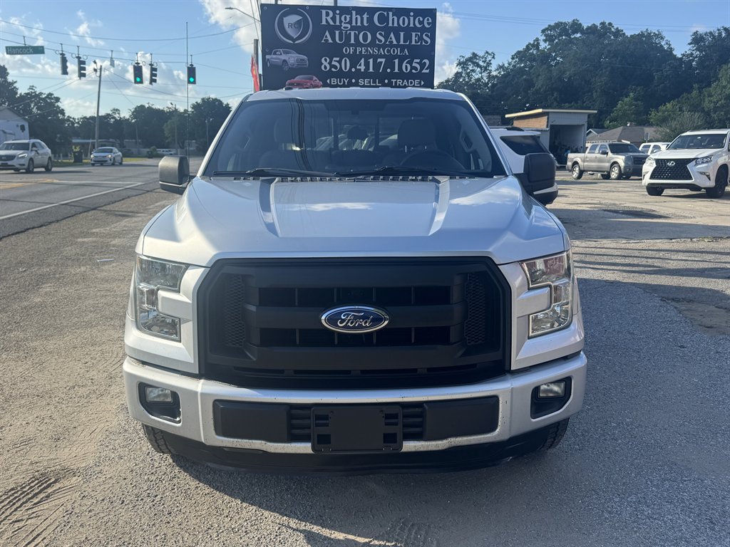 2015 Ford F-150 - $14,995