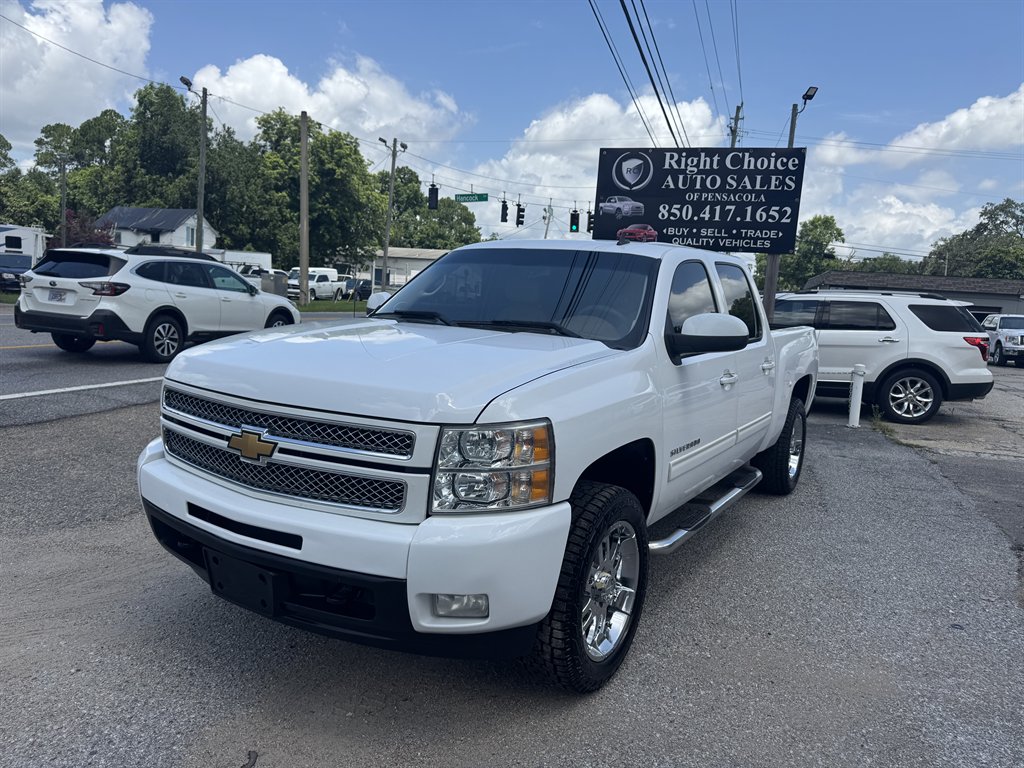 2013 Chevrolet Silverado - $12,995