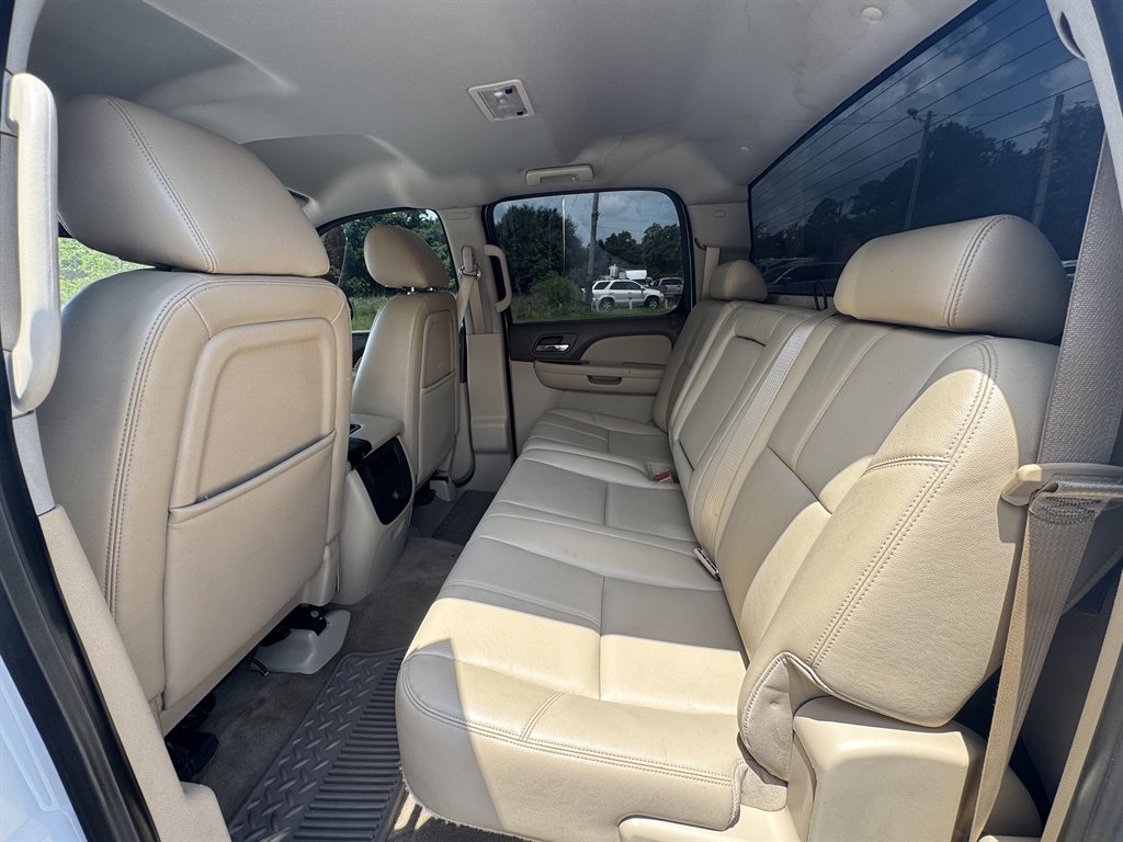 2013 Chevrolet Silverado - $12,995