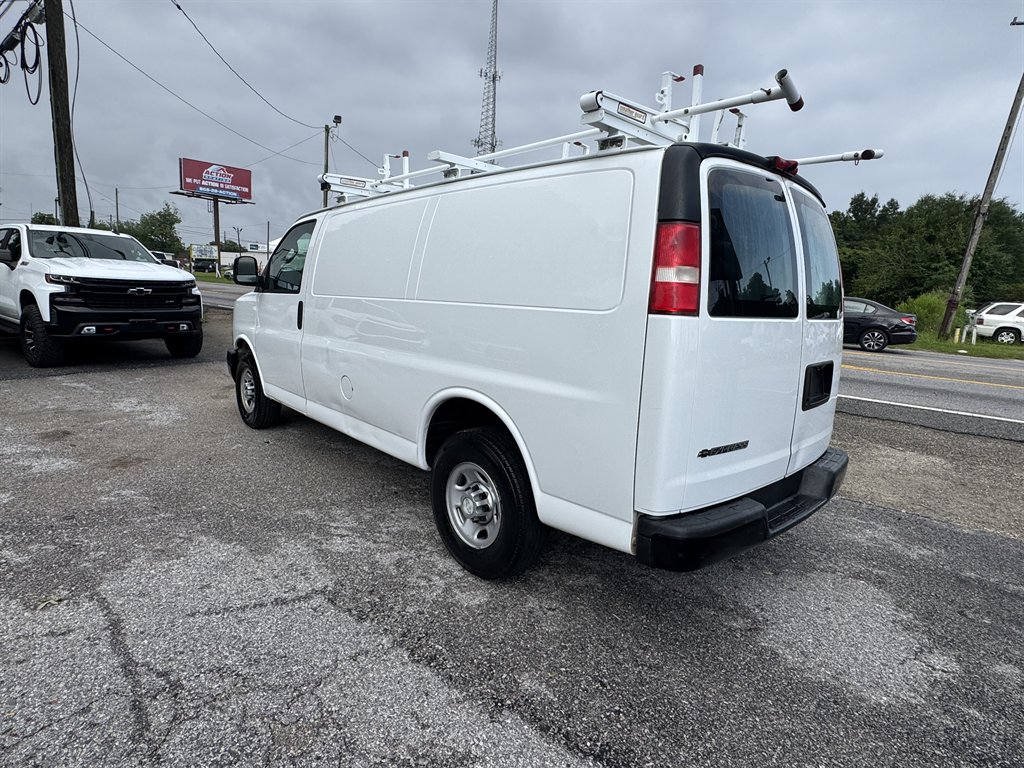 2017 Chevrolet Express - $14,995