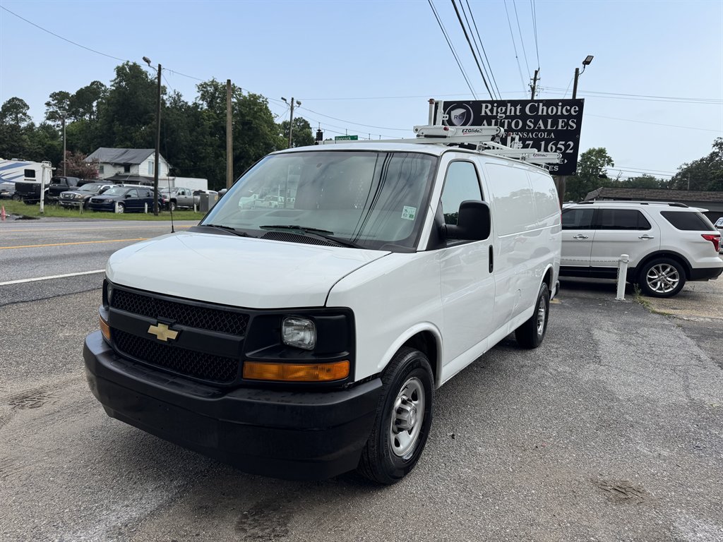 2017 Chevrolet Express - $14,995