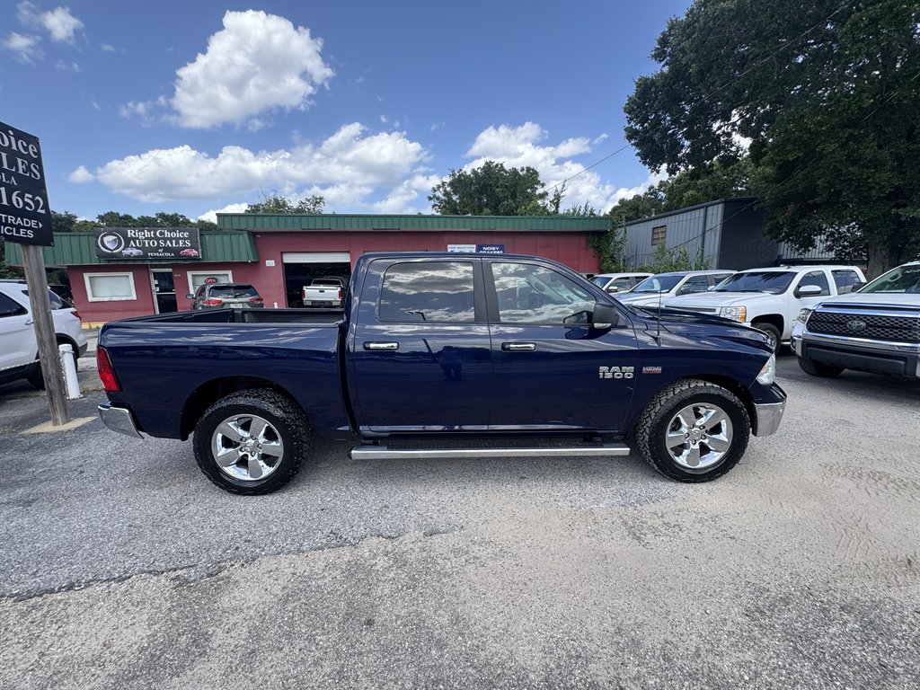 2016 Ram 1500 - $13,995