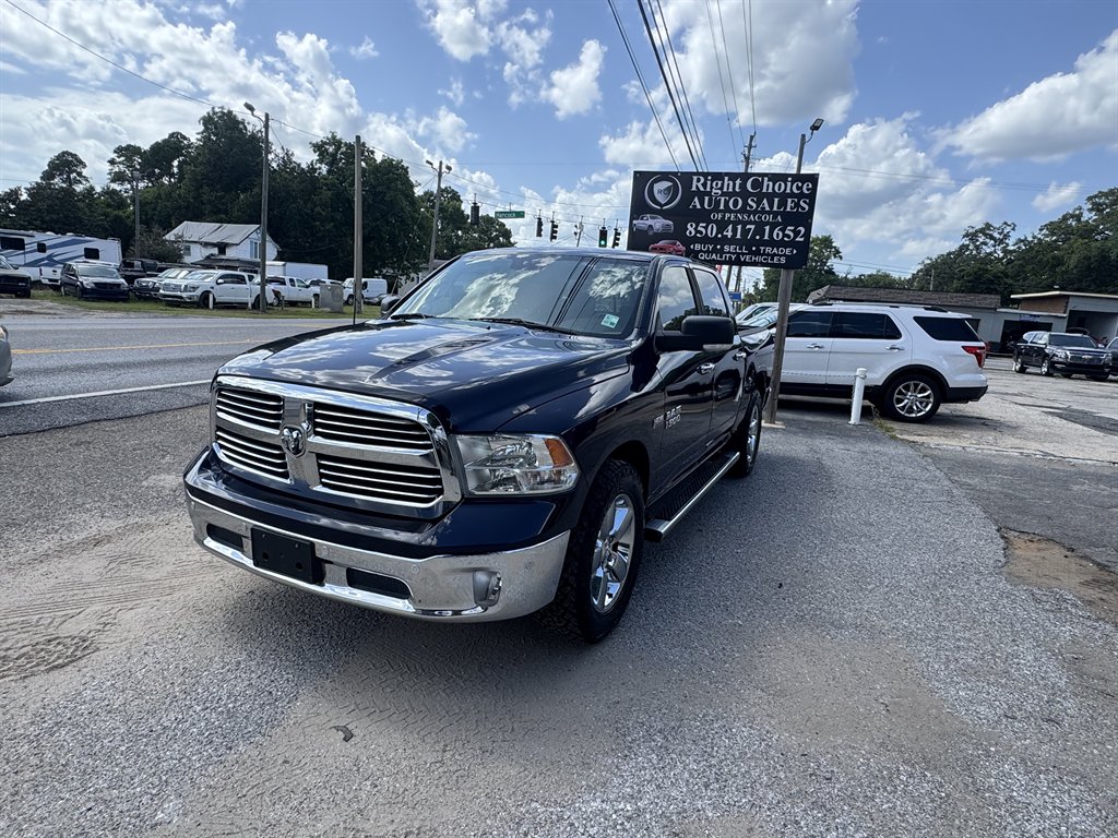 2016 Ram 1500 - $13,995