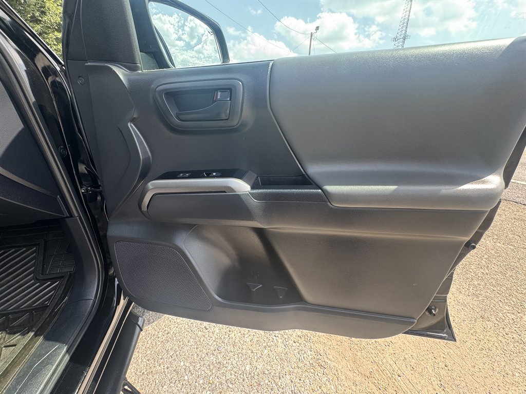 2023 Toyota Tacoma - $30,995