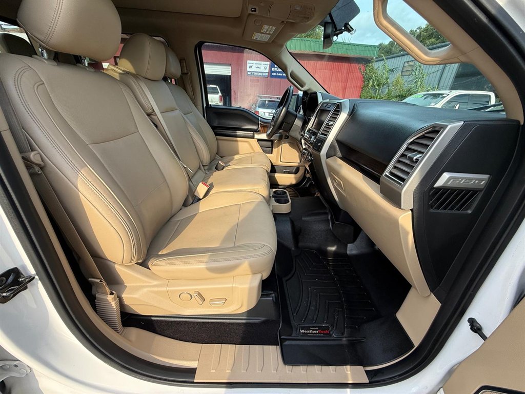 2015 Ford F-150 - $17,995