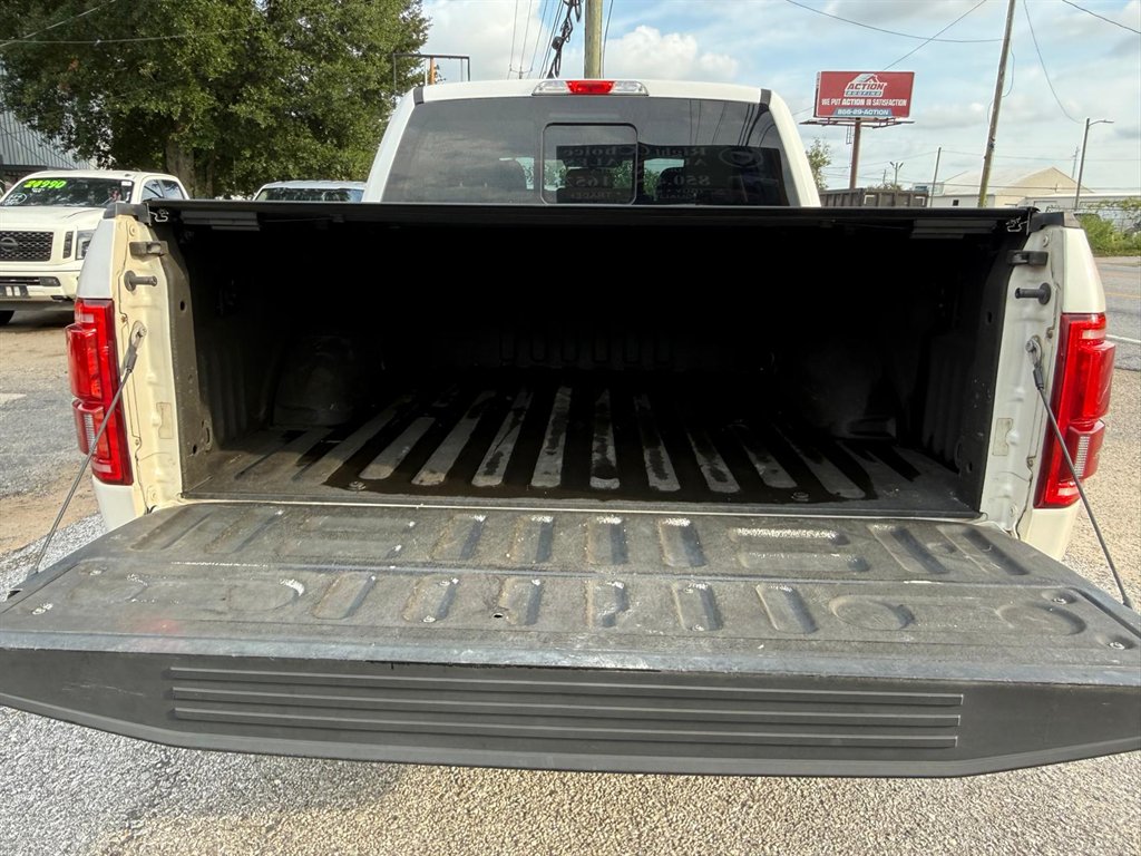 2015 Ford F-150 - $17,995