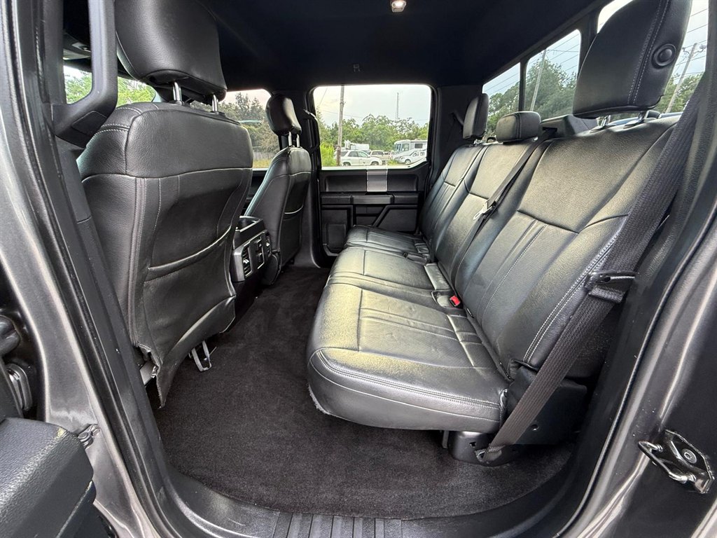 2016 Ford F-150 - $19,995