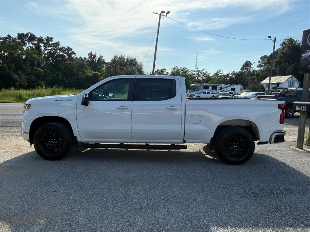 2023 Chevrolet Silverado - $22,995