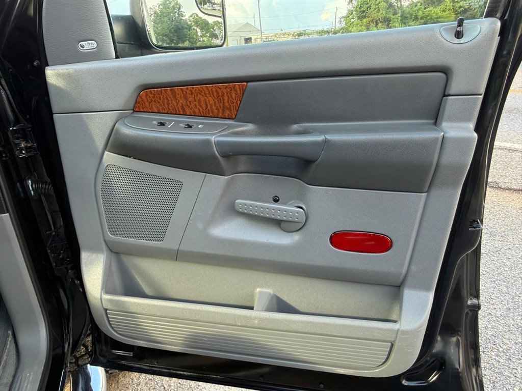 2006 Dodge Ram - $8,995
