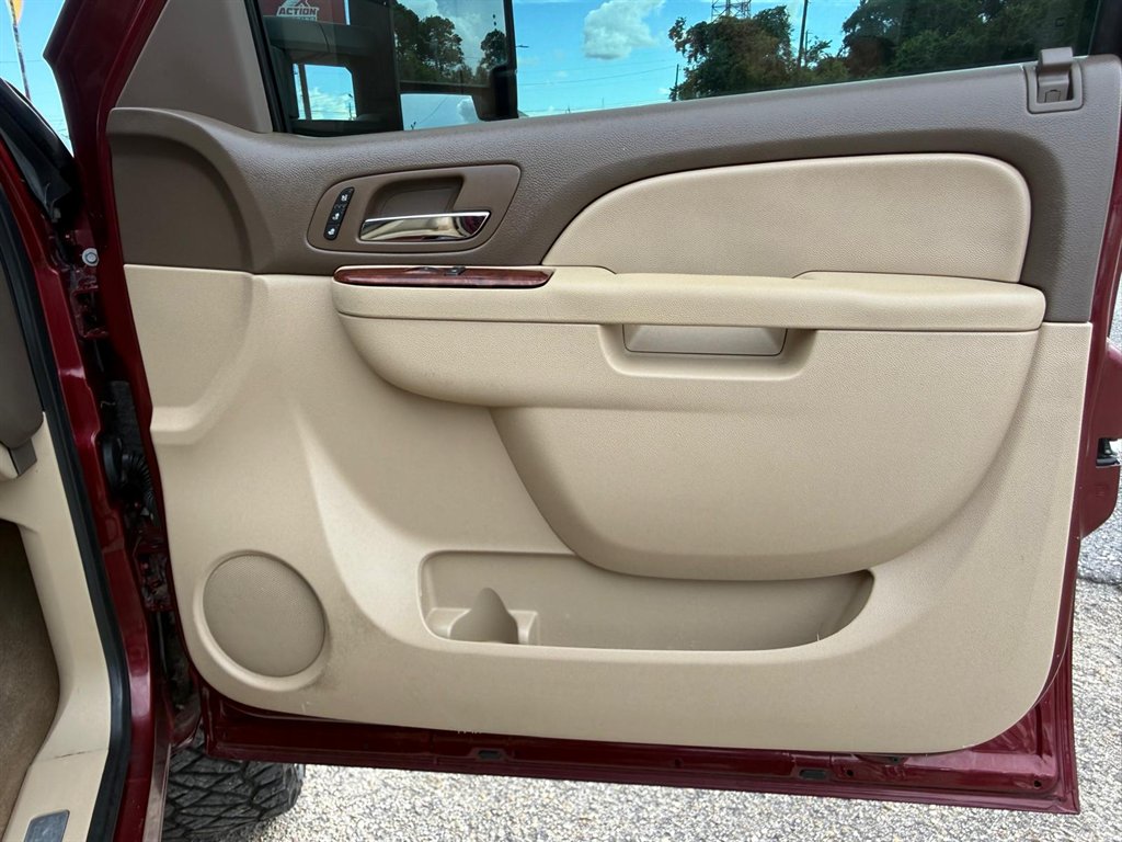 2013 Chevrolet Silverado - $22,995