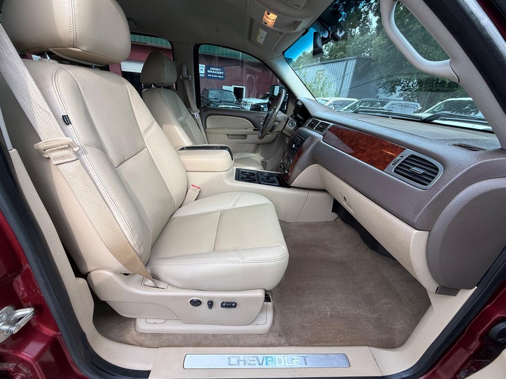 2013 Chevrolet Silverado - $22,995