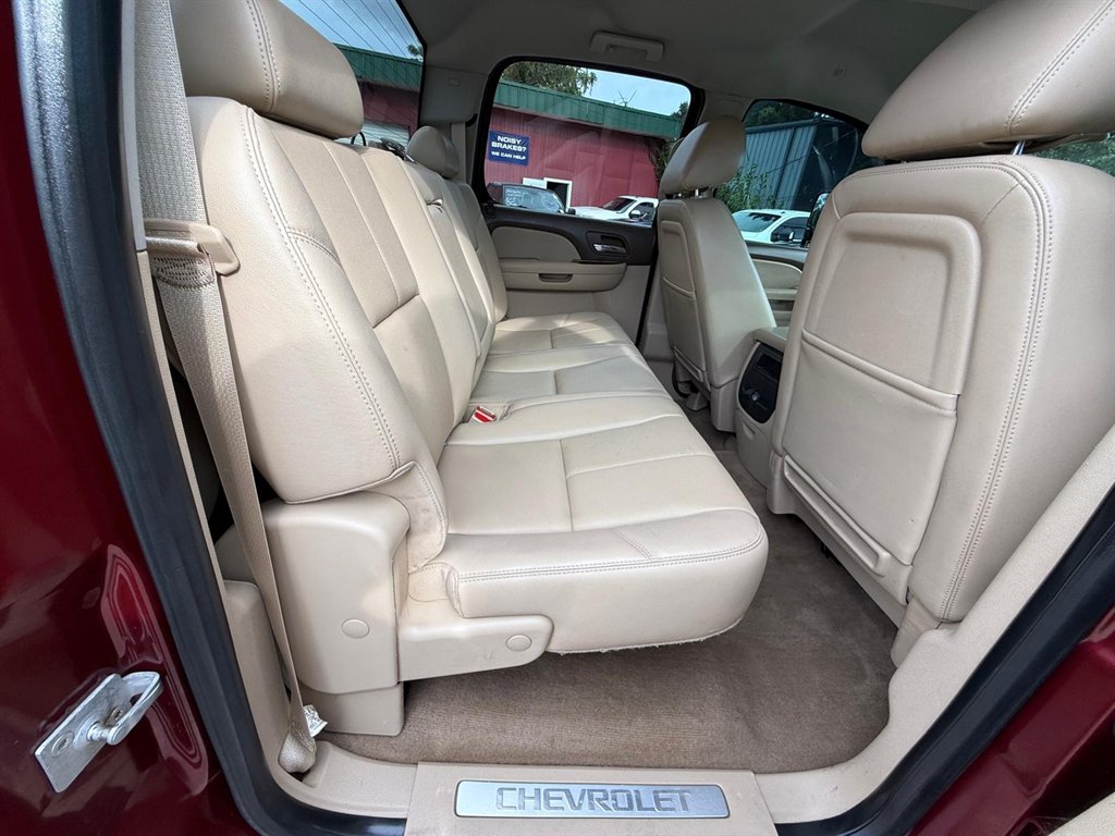 2013 Chevrolet Silverado - $22,995