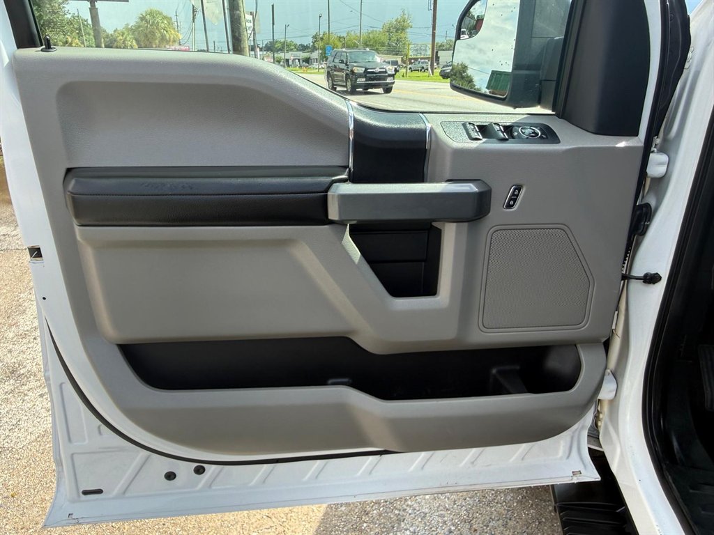 2018 Ford F-150 - $23,995