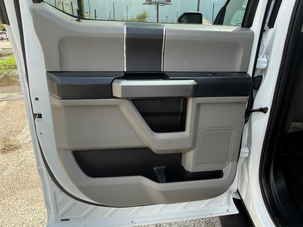 2018 Ford F-150 - $23,995