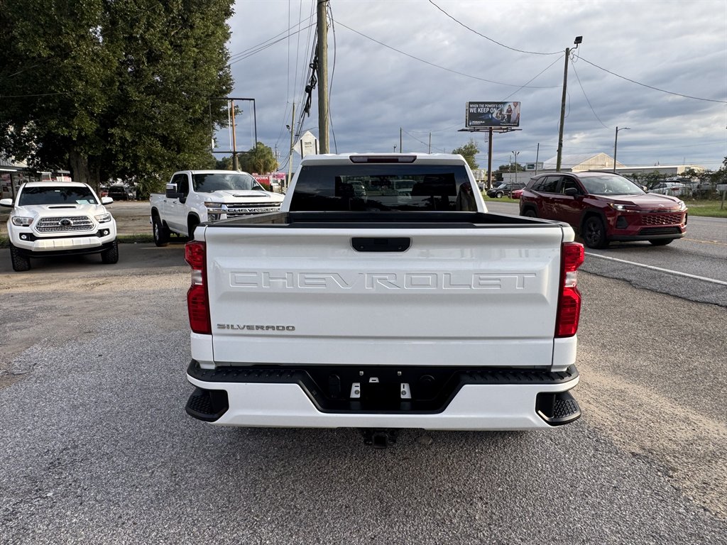 2019 Chevrolet Silverado - $21,995