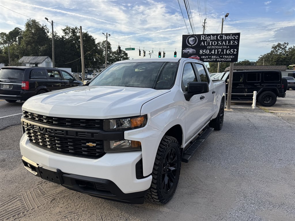 2019 Chevrolet Silverado - $21,995
