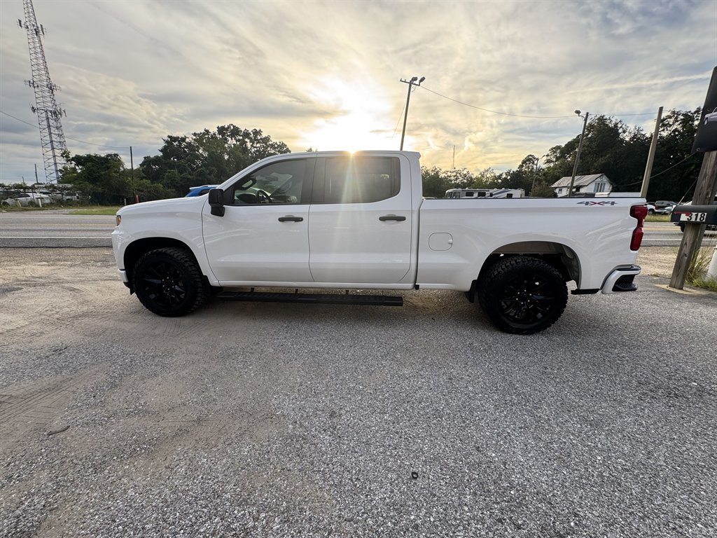 2019 Chevrolet Silverado - $21,995
