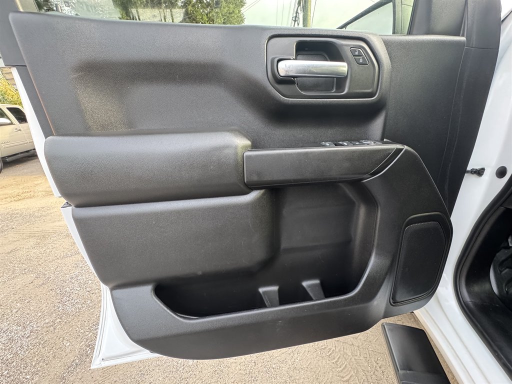 2019 Chevrolet Silverado - $21,995