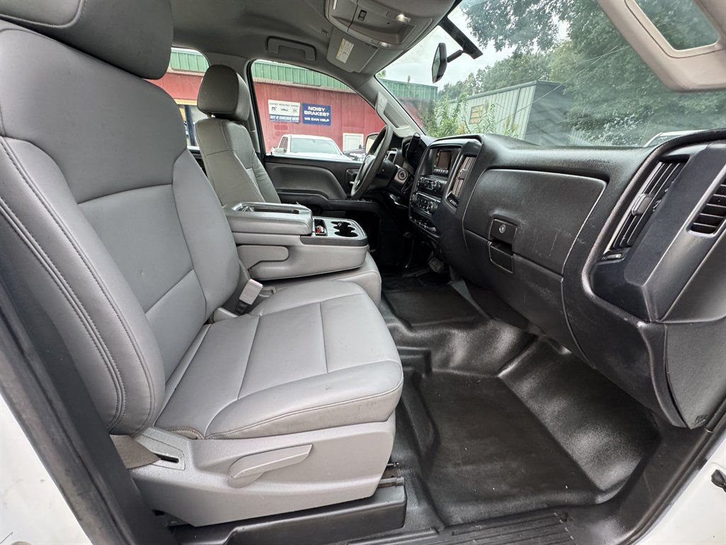 2015 Chevrolet Silverado - $14,995