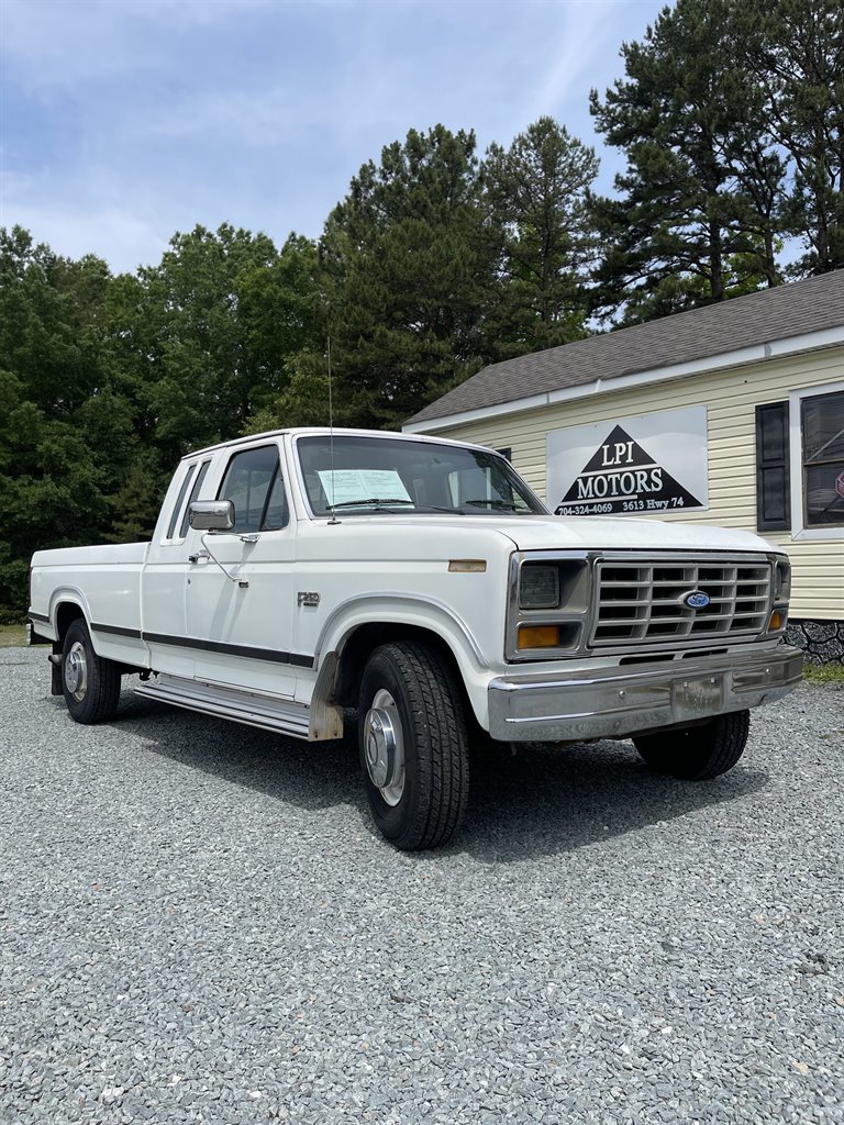 1986 Ford F-250 photo