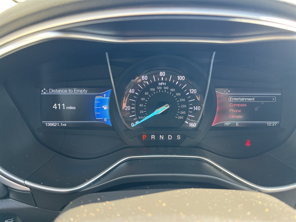 2016 Ford Fusion SE photo