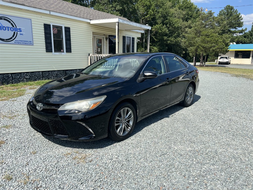 2015 Toyota Camry SE