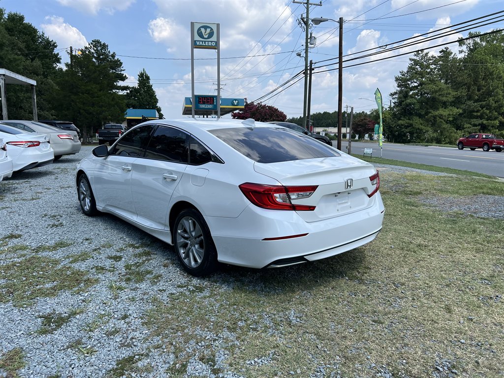 2020 Honda Accord - $17,500
