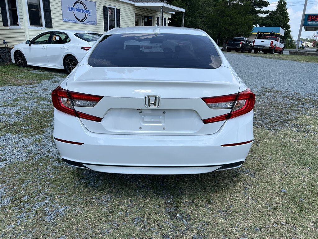 2020 Honda Accord - $17,500
