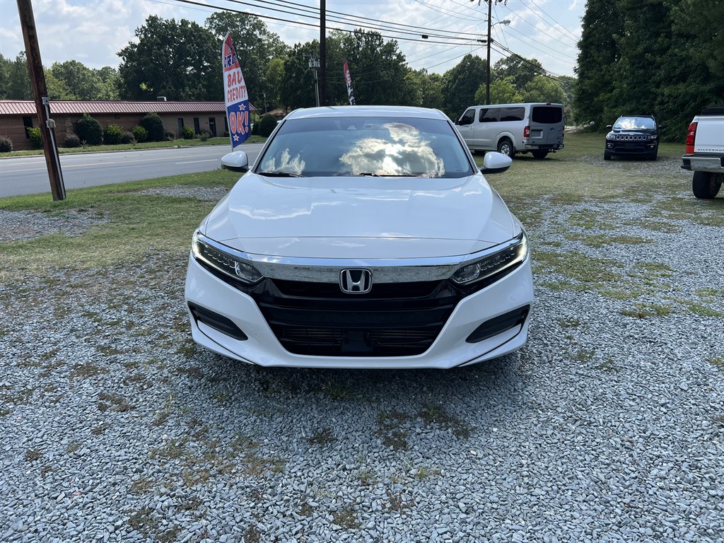 2020 Honda Accord - $17,500