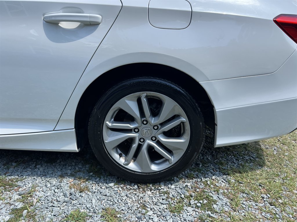 2020 Honda Accord - $17,500