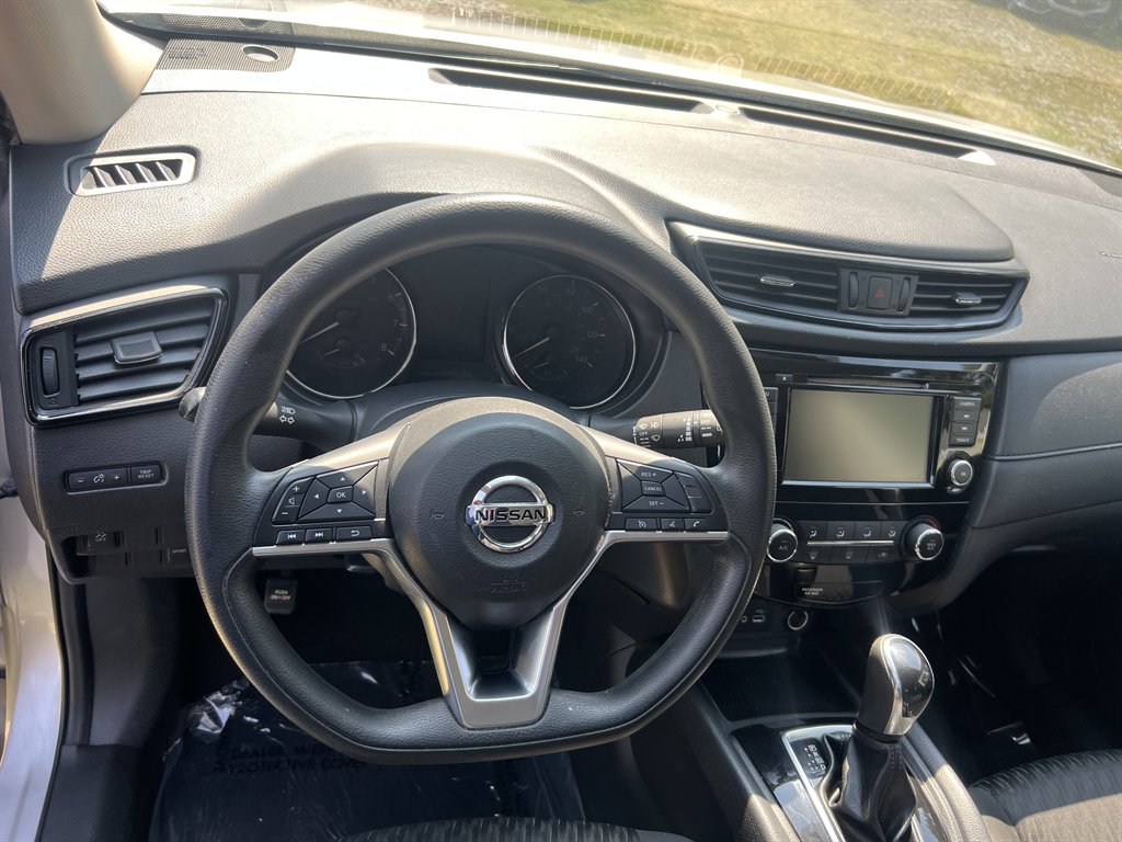 2018 Nissan Rogue - $9,427