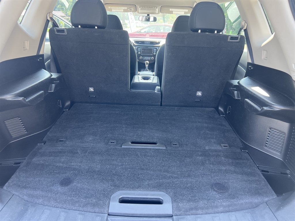 2018 Nissan Rogue - $9,427