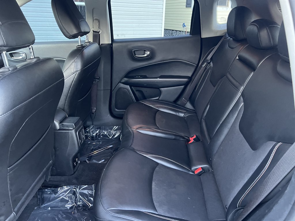 2019 Jeep Compass - $10,999