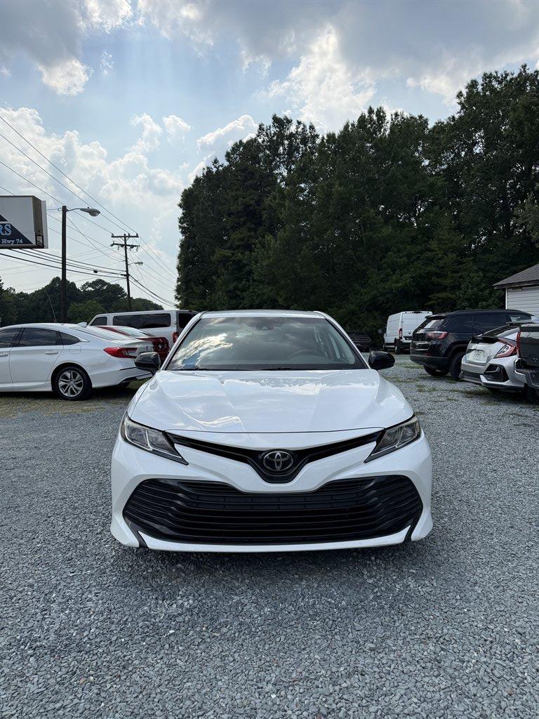 2019 Toyota Camry - $14,999