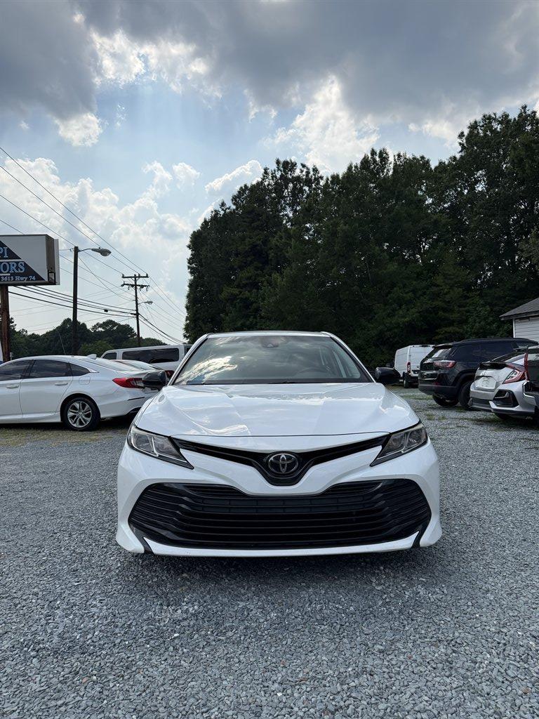 2019 Toyota Camry - $14,999