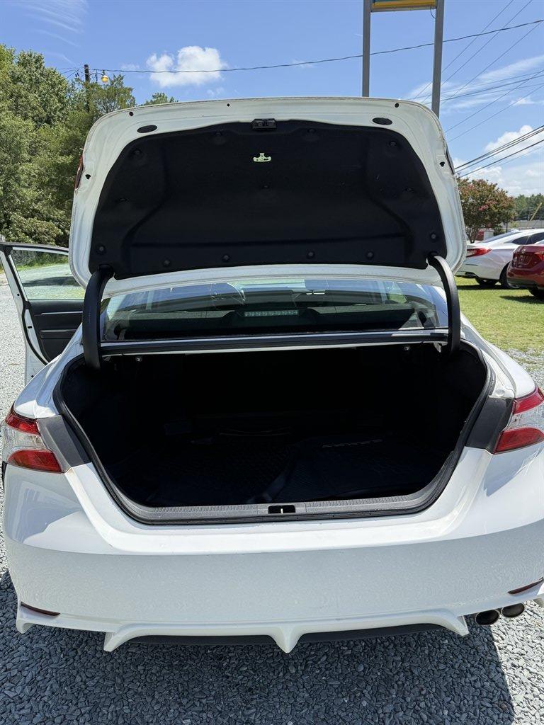 2020 Toyota Camry - $19,999