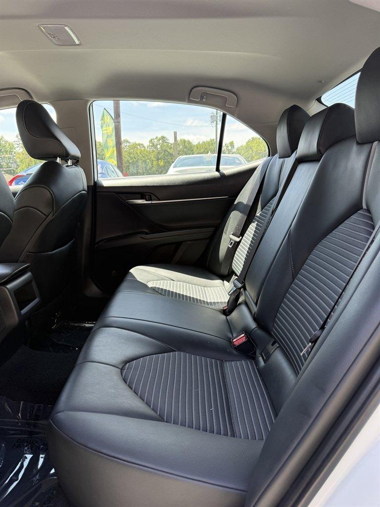 2020 Toyota Camry - $19,999