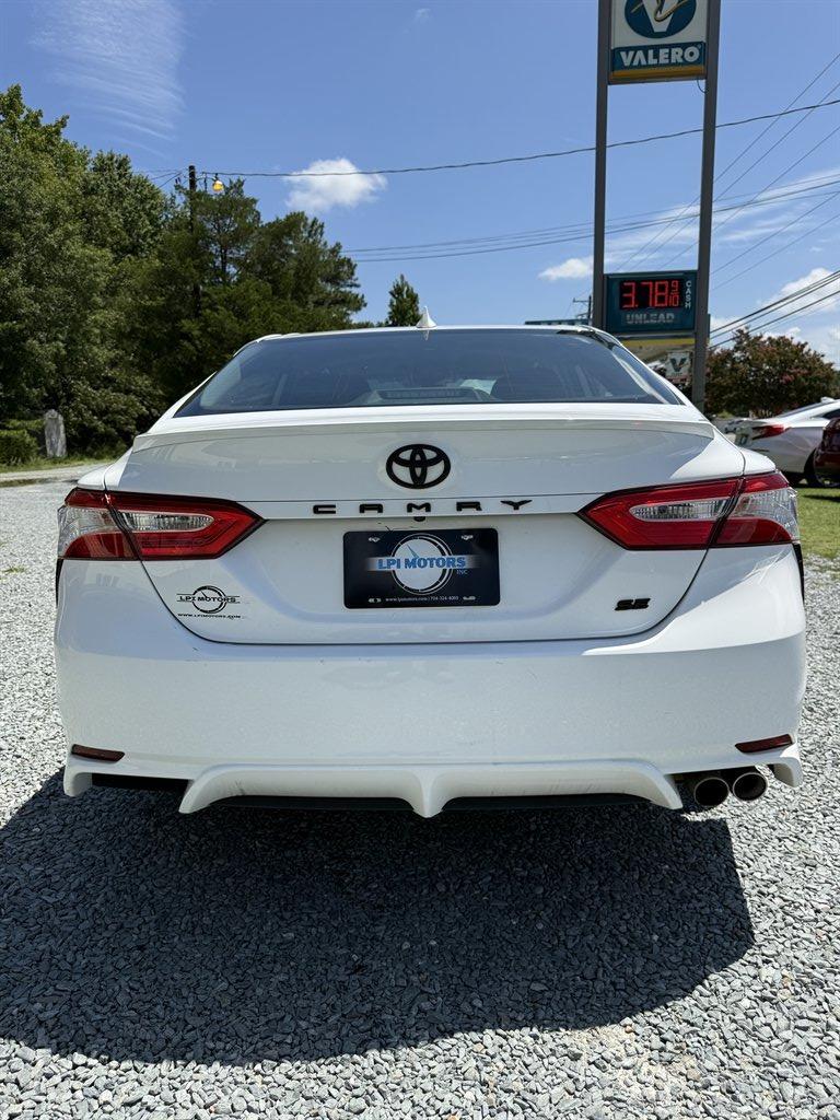 2020 Toyota Camry - $19,999