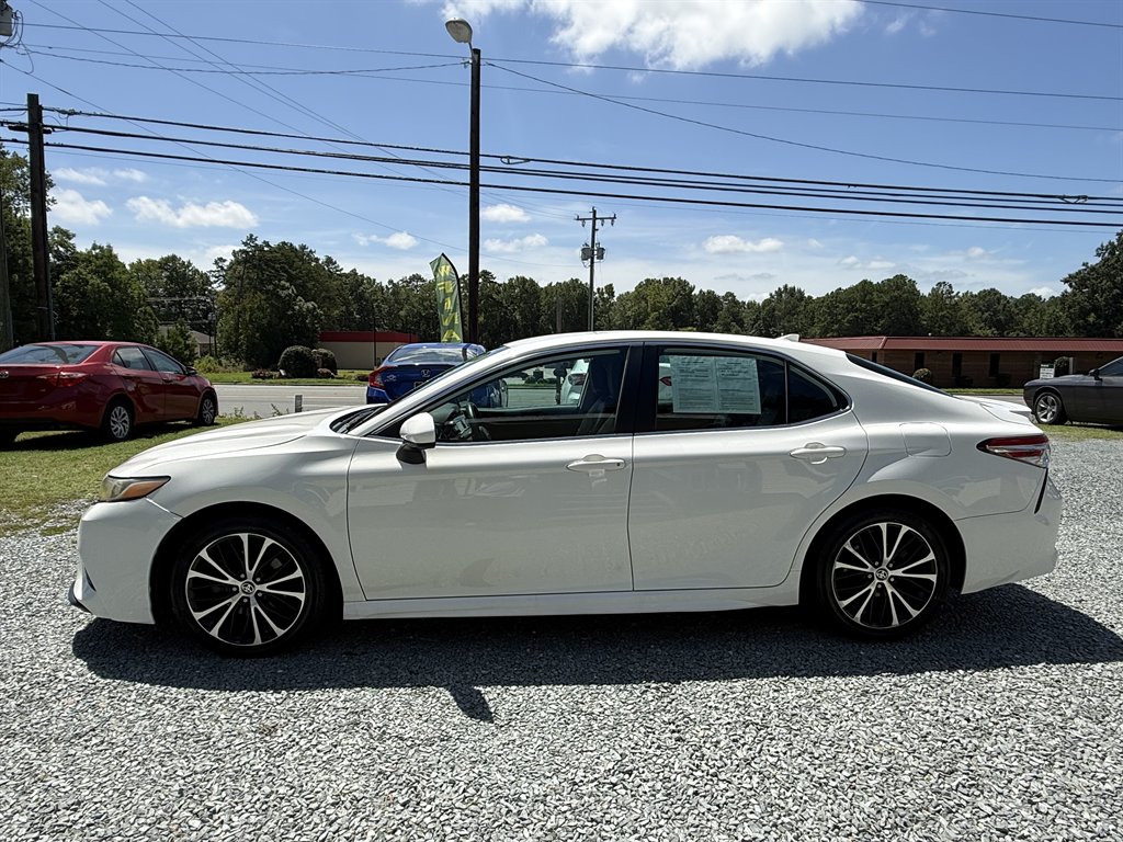 2020 Toyota Camry - $19,999