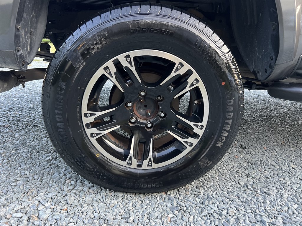 2016 Toyota Tacoma - $20,999