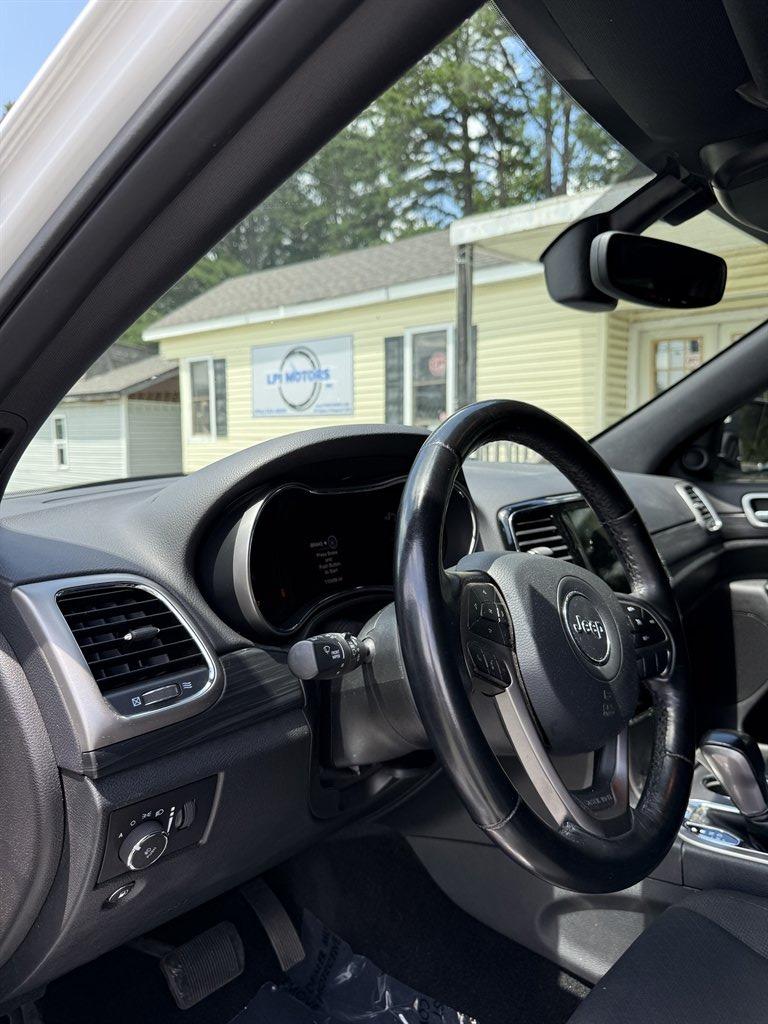 2020 Jeep Cherokee - $13,999